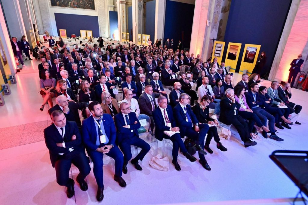 La platea della serata del 2 ottobre 2025